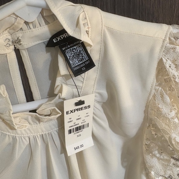 NEW Express Conscious Edit Sleeveless Off-White Blouse, Size XS - Picture 4 of 10